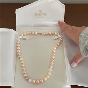 Pearl Necklace - Elegant Cream and White